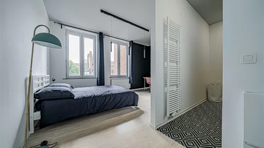 Rooms in Charleroi - photo 2