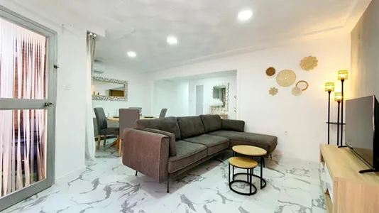 Apartments in Valencia L'Eixample - photo 4