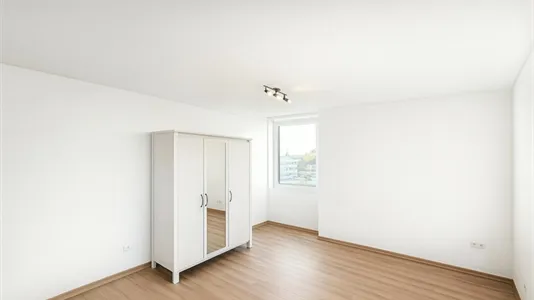 Rooms in Location is not specified - photo 3