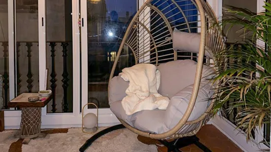 Rooms in Barcelona Eixample - photo 8