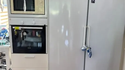 Rooms in Upplands Väsby - photo 5