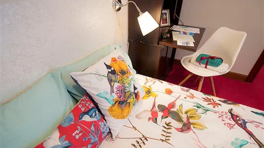 Rooms in Bilbao - photo 4