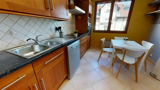 Rooms in Lyon - photo 8