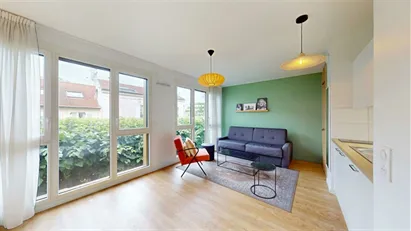 Apartment for rent in L'Haÿ-les-Roses, Île-de-France