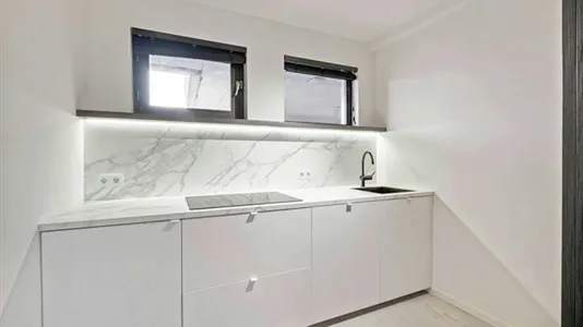 Apartments in Amsterdam Centrum - photo 3