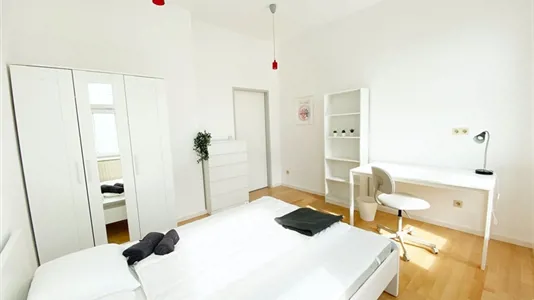 Rooms in Vienna Brigittenau - photo 2