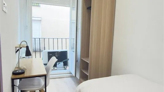 Rooms in Madrid Centro - photo 7