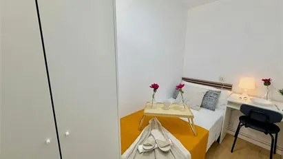 Room for rent in Madrid Puente de Vallecas, Madrid