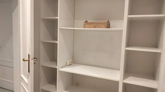 Rooms in Madrid Centro - photo 10