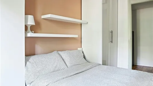 Rooms in Milano Zona 8 - Fiera, Gallaratese, Quarto Oggiaro - photo 1