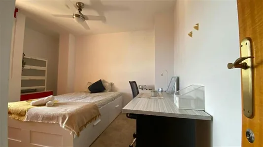 Rooms in Tavernes Blanques - photo 6