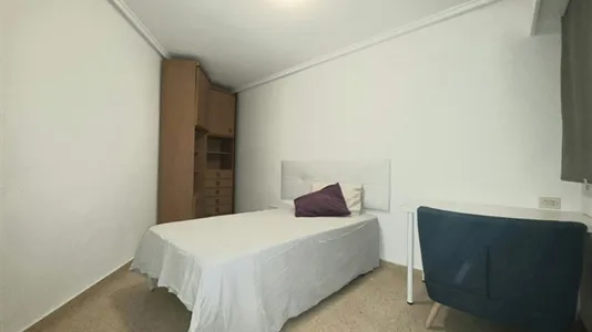 Rooms in Casas de Muntanyars - photo 3