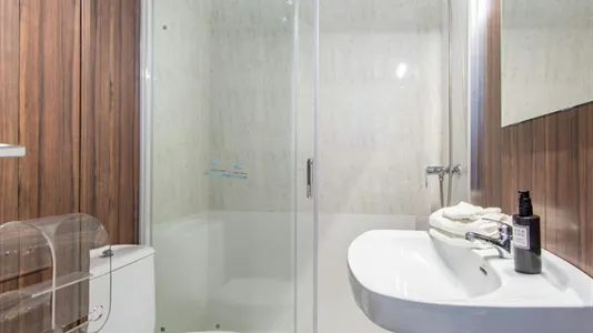 Rooms in Madrid Retiro - photo 6