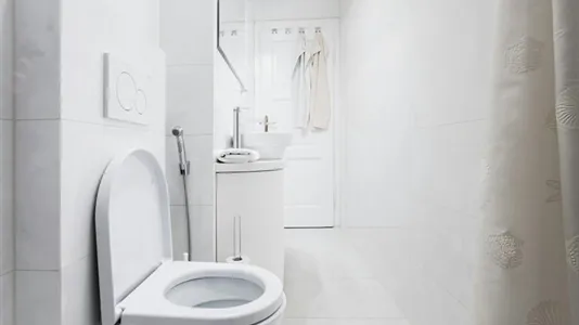 Rooms in Besnica - photo 8