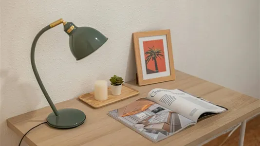 Rooms in Barcelona Eixample - photo 4