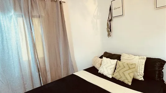 Rooms in Barcelona Eixample - photo 4