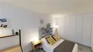 Room for rent, Nanterre, Île-de-France, &lt;span class=&quot;blurred street&quot; onclick=&quot;ProcessAdRequest(8906209)&quot;&gt;&lt;span class=&quot;hint&quot;&gt;See streetname&lt;/span&gt;[xxxxxxxxxxxxx]&lt;/span&gt;