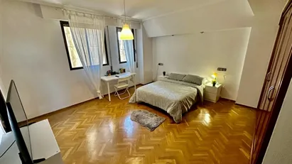 Room for rent in Zaragoza, Aragón