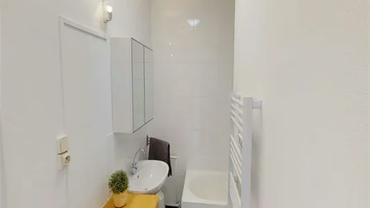 Rooms in Lyon - photo 6