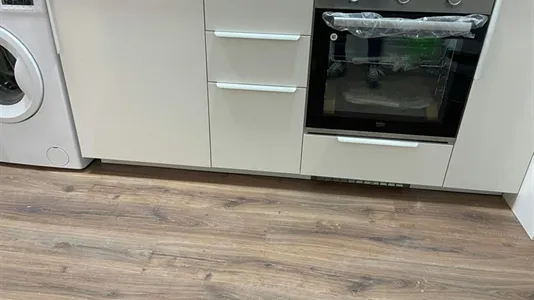 Rooms in Badalona - photo 10