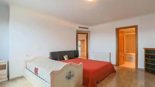 Apartments in Location is not specified - photo 8