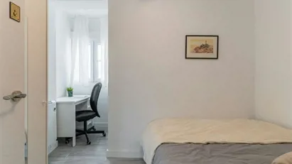 Room for rent in Adaro, Comunidad de Madrid