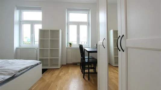 Apartments in Wien Ottakring - photo 6