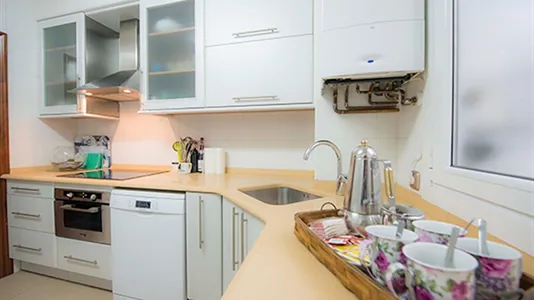 Rooms in Bilbao - photo 5