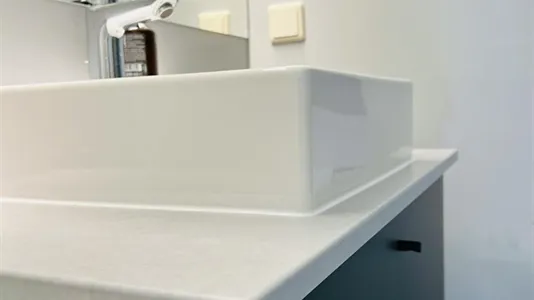 Apartments in Wien Neubau - photo 9