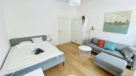Rooms in Wien Neubau - photo 9