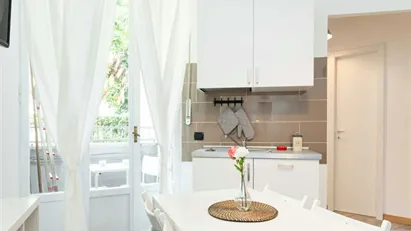 Room for rent in Milano Zona 6 - Barona, Lorenteggio, Milan