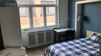 Room for rent in Brussels Schaarbeek, Brussels