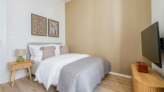 Apartments in Praha 6 - photo 4