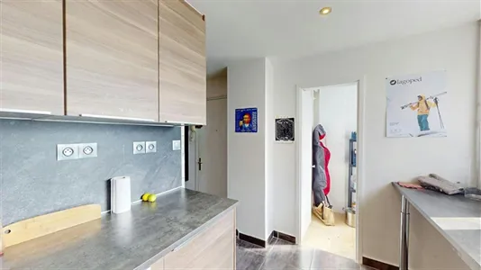 Rooms in Grenoble - photo 9