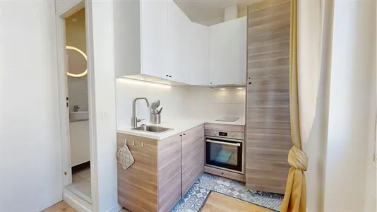 Apartments in Lyon - photo 2