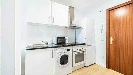 Apartments in Madrid Ciudad Lineal - photo 3