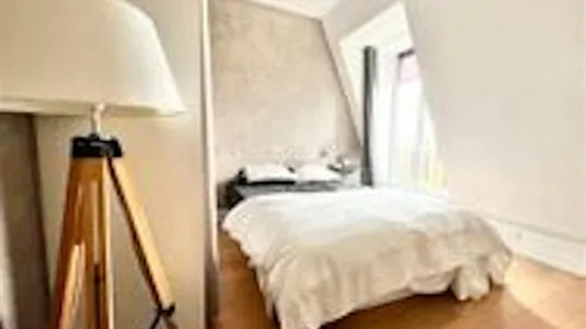 Rooms in Saint-Denis - photo 2