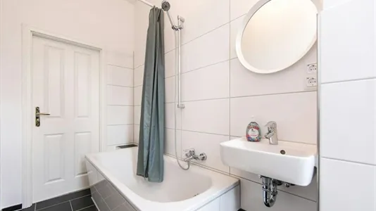 Rooms in Berlin Charlottenburg-Wilmersdorf - photo 7