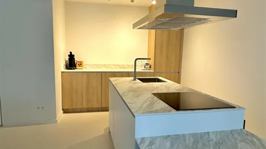 Apartments in Stad Antwerp - photo 2