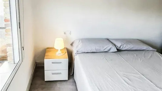 Rooms in el Camí de Vera - photo 4