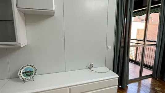 Rooms in Madrid San Blas - photo 8