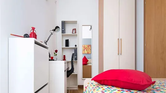 Rooms in Milano Zona 2 - Stazione Centrale, Gorla, Turro, Greco, Crescenzago - photo 3