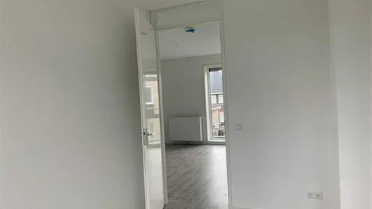 Apartments in Almere - photo 2