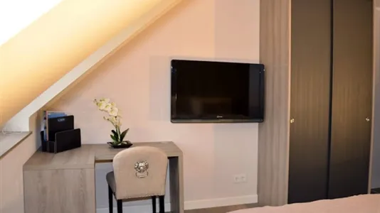 Apartments in Dusseldorf - photo 6