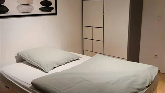 Rooms in Berlin Friedrichshain-Kreuzberg - photo 2