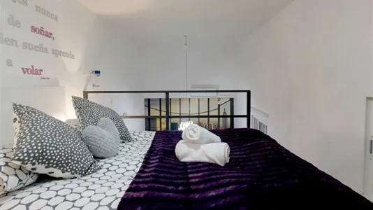 Apartments in Madrid Centro - photo 4