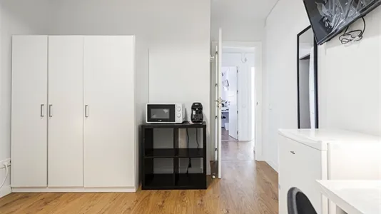 Rooms in Guadalajara - photo 5