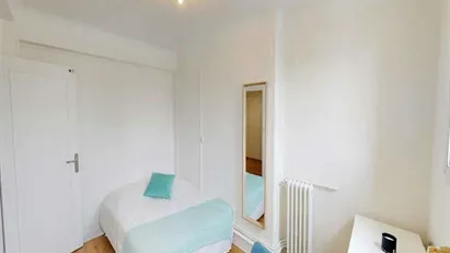 Room for rent in Paris 17ème arrondissement, Paris