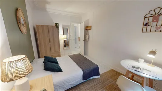Rooms in Paris 19ème arrondissement - photo 1