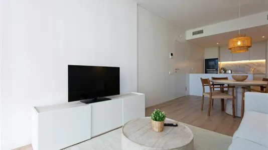 Apartments in Barcelona Eixample - photo 9